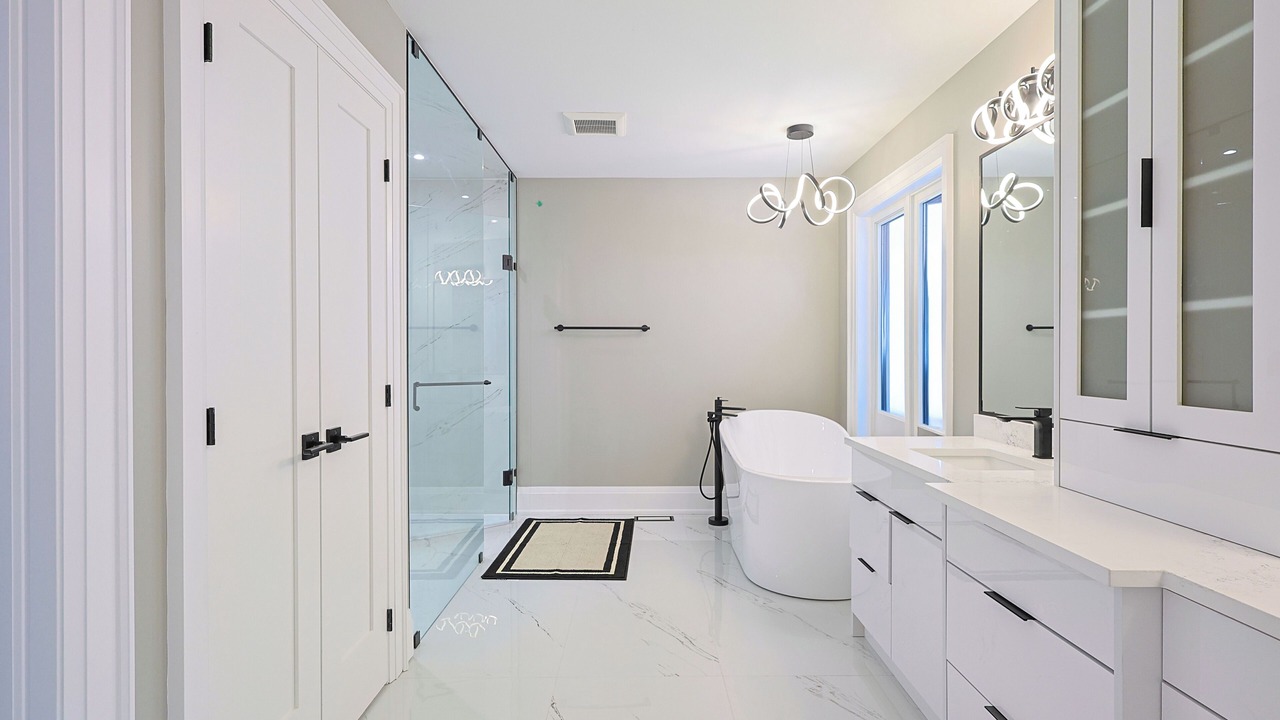 Photo of Bathroom in Niagara Falls