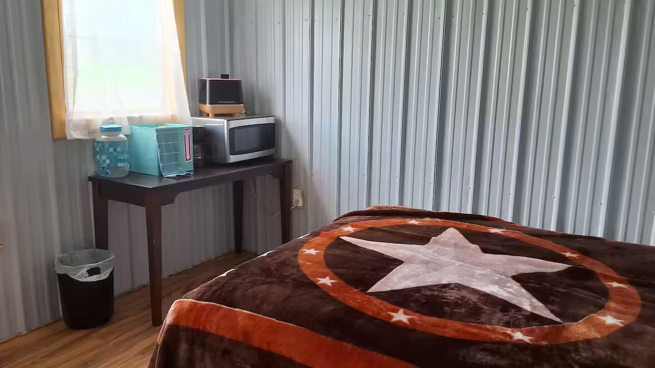Photo of Bedroom in Heavener