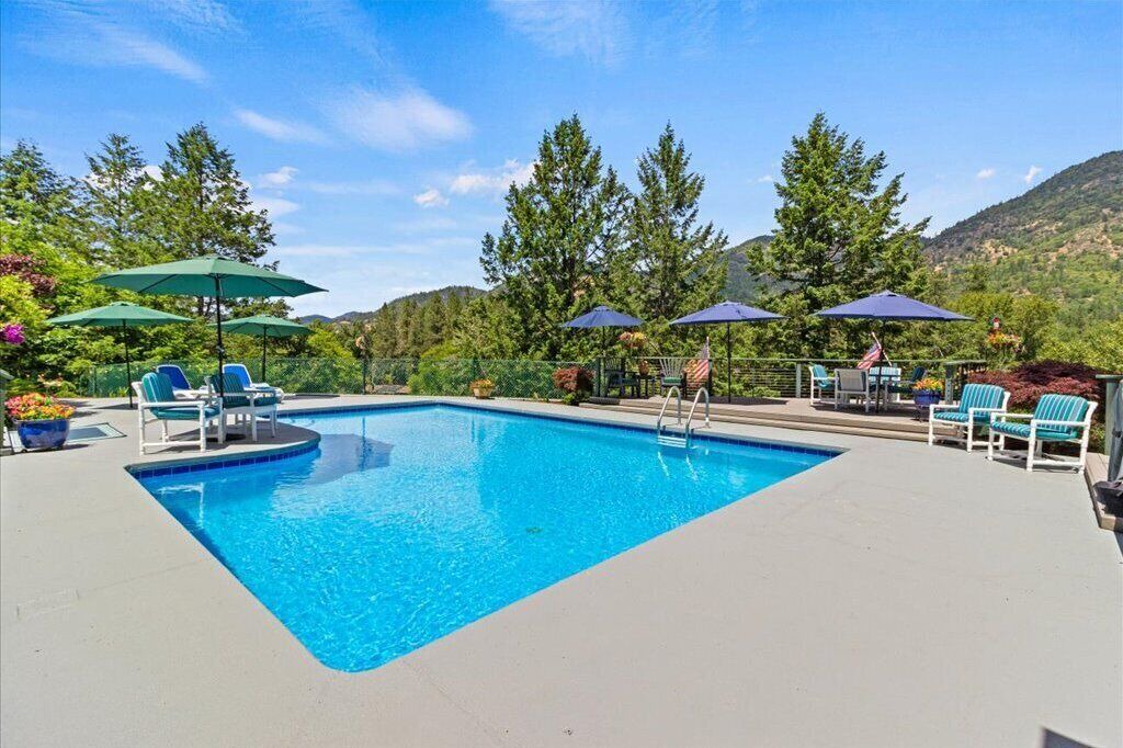 Photo of Outdoor in Grants Pass