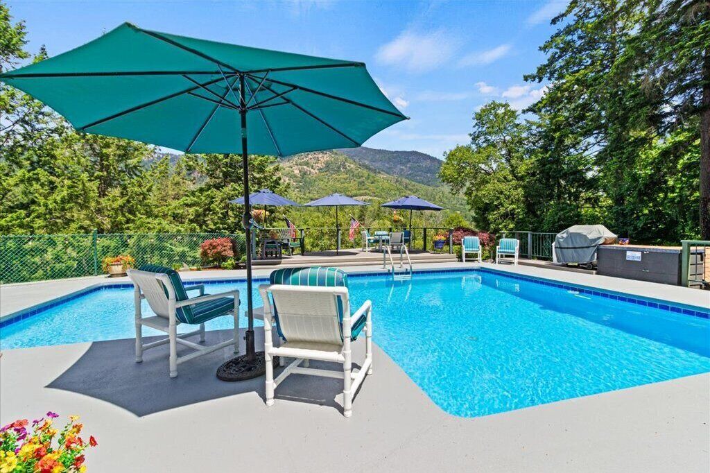 Photo of Outdoor in Grants Pass