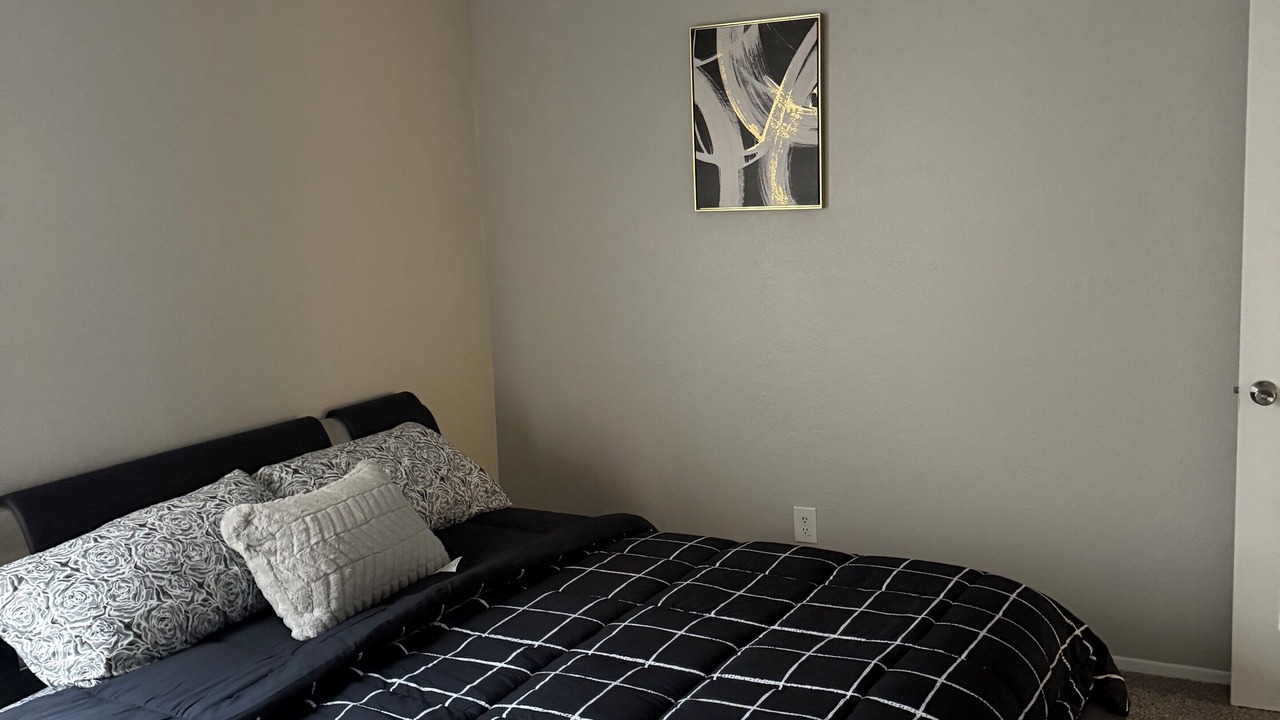 Photo of Bedroom in North Arlington