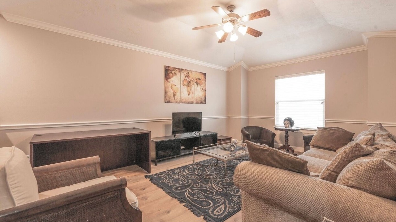 Photo of Livingroom in Houston