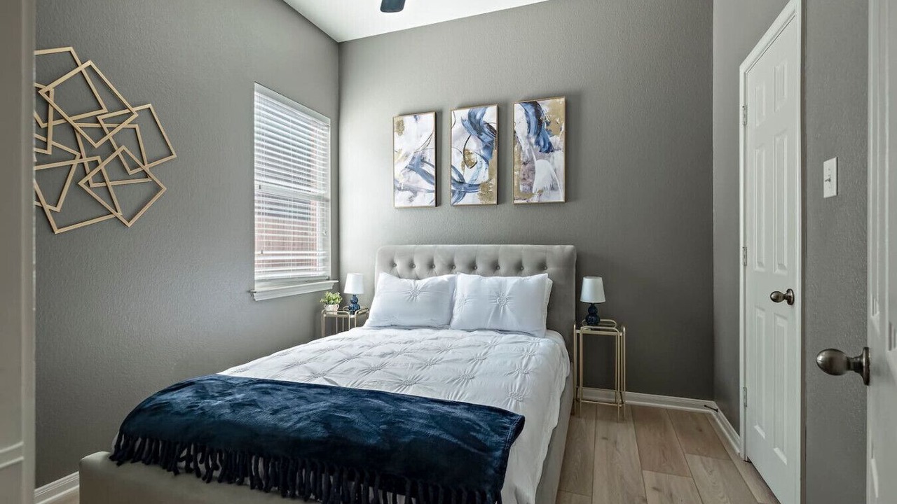 Photo of Bedroom in Brushy Creek