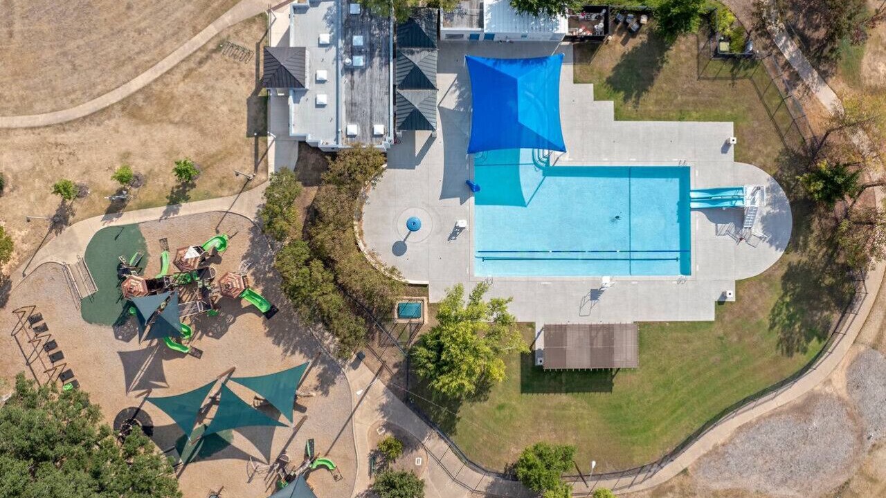 Photo of Outdoor in Brushy Creek