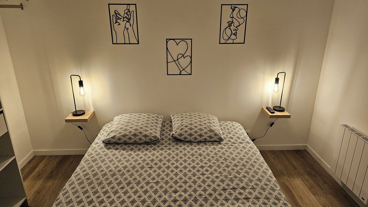 Photo of Bedroom in Naintre