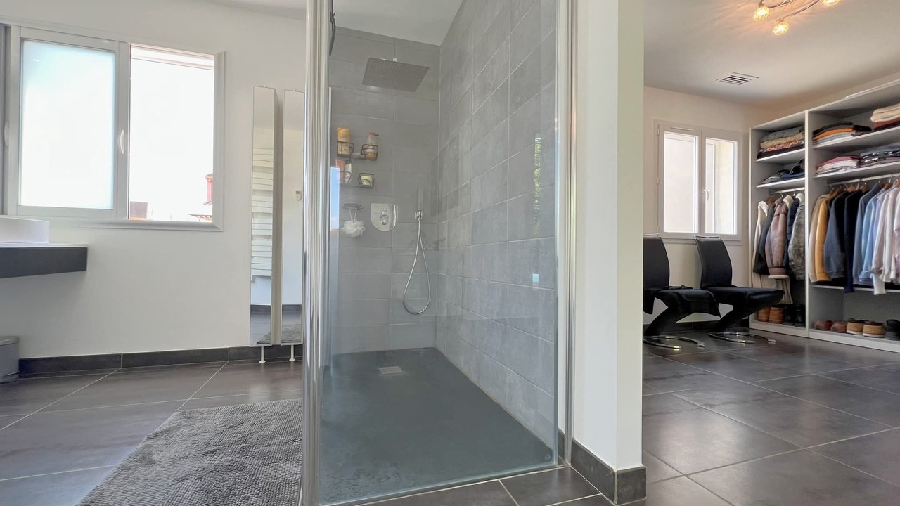 Photo of Bathroom in Salleles-d'Aude