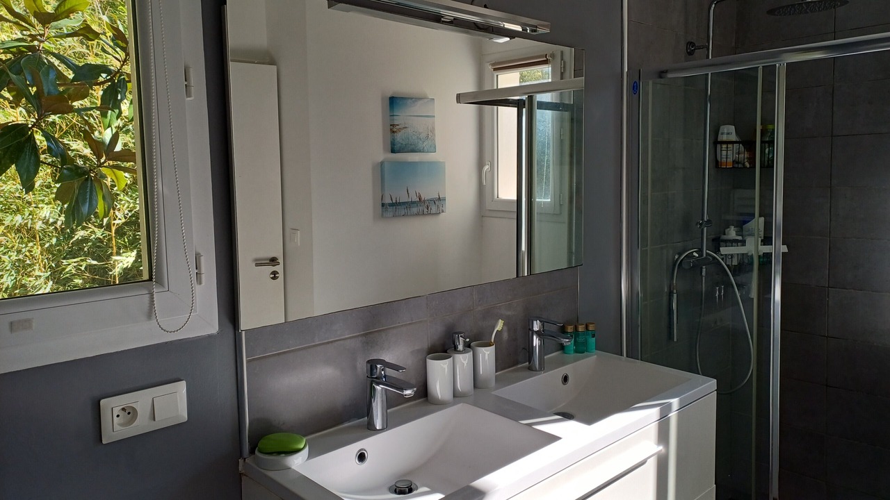 Photo of Bathroom in Salleles-d'Aude