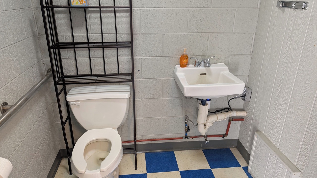 Photo of Bathroom in Roaring River