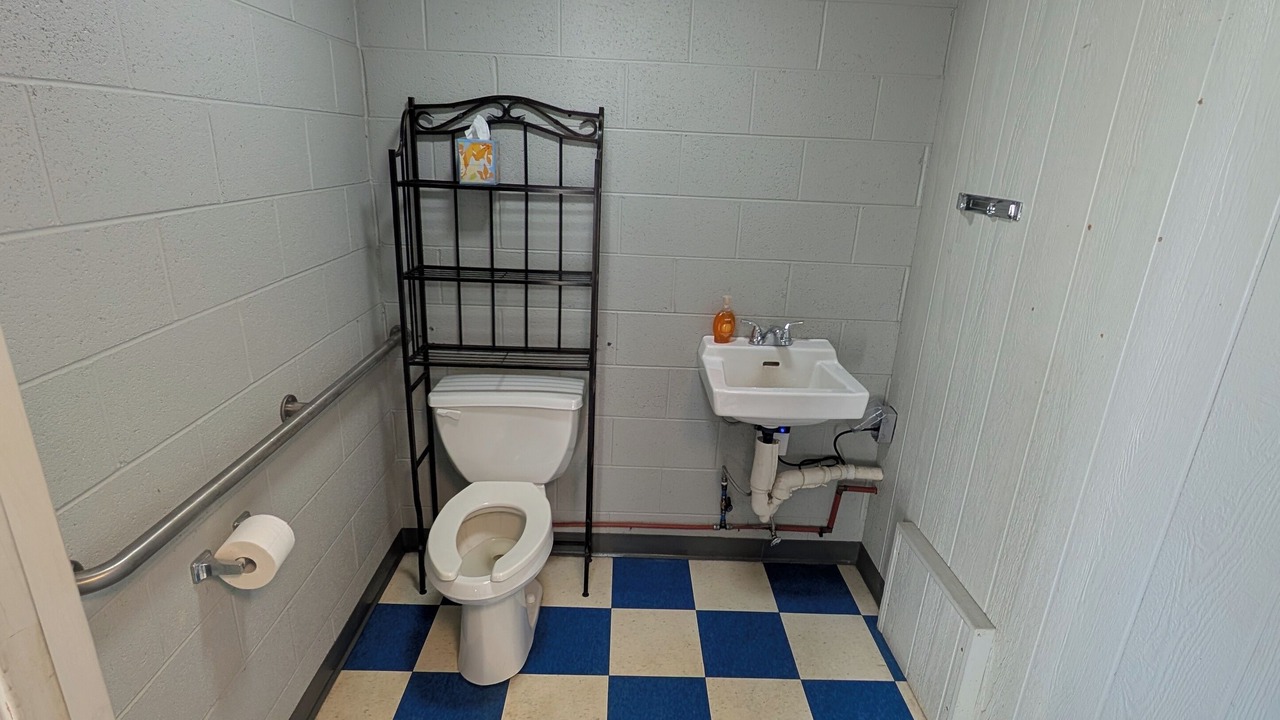 Photo of Bathroom in Roaring River