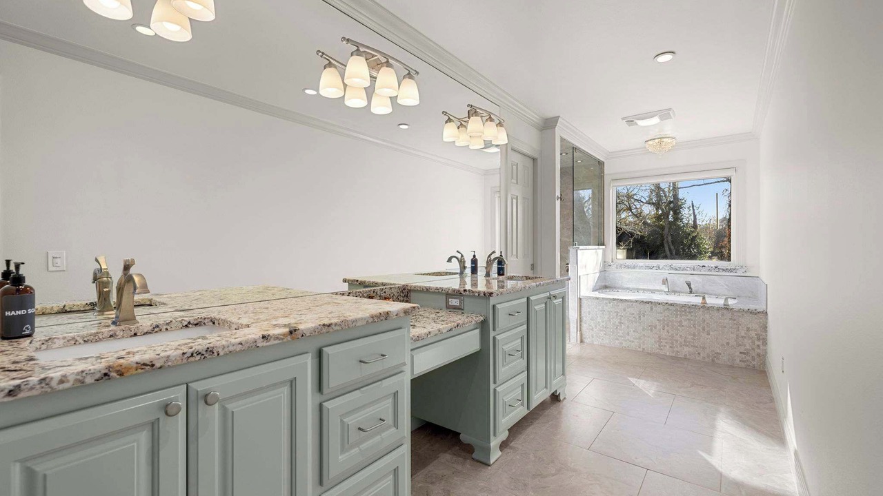 Photo of Bathroom in Downtown