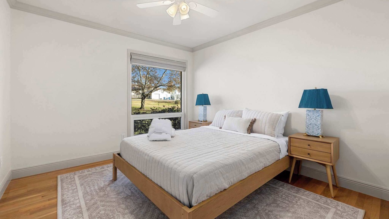 Photo of Bedroom in Downtown