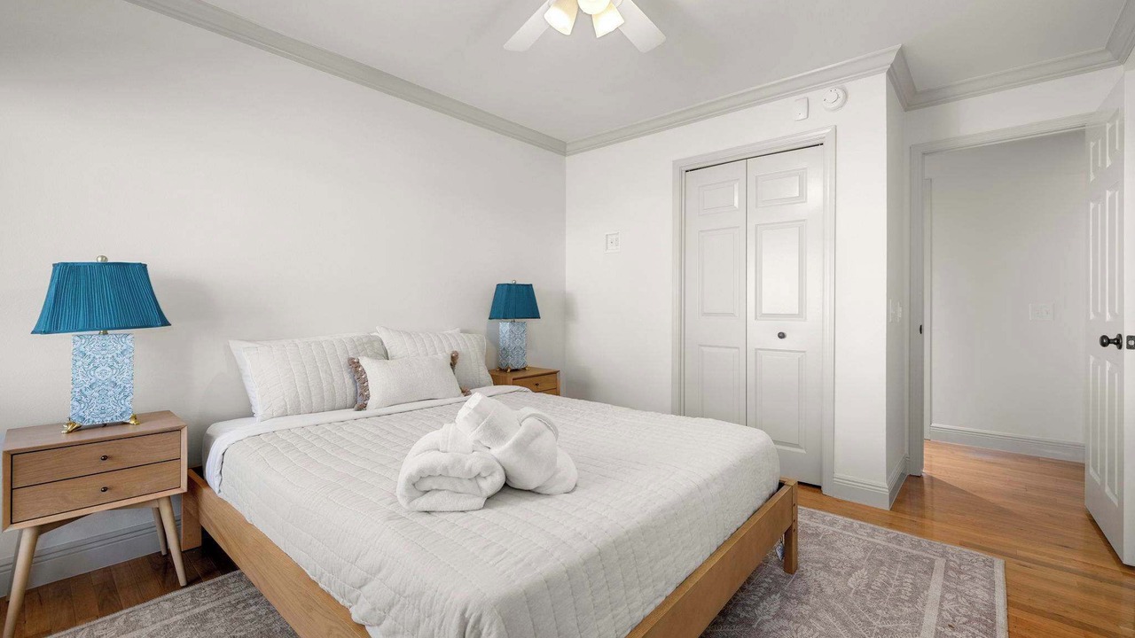 Photo of Bedroom in Downtown