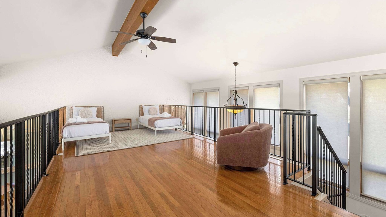 Photo of Bedroom in Downtown