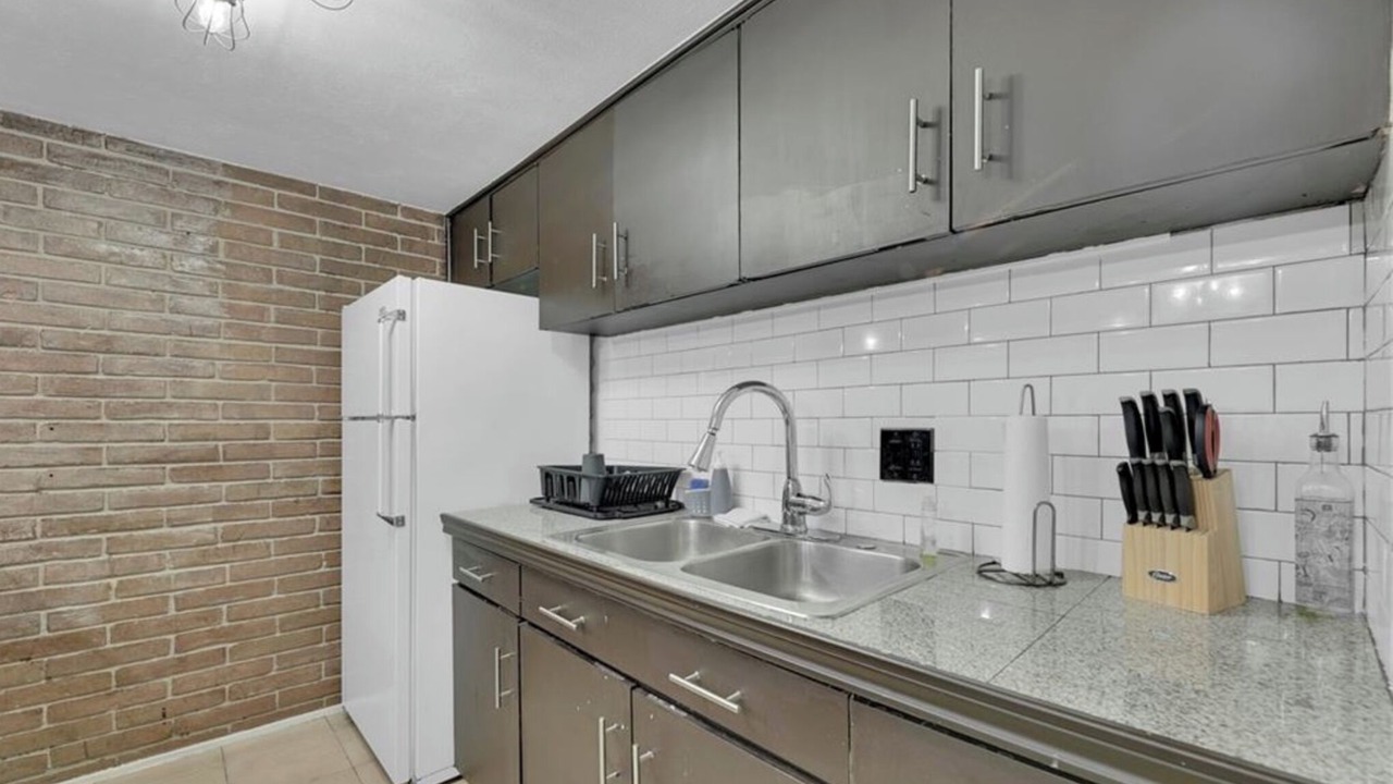 Photo of Kitchen in Edinburg