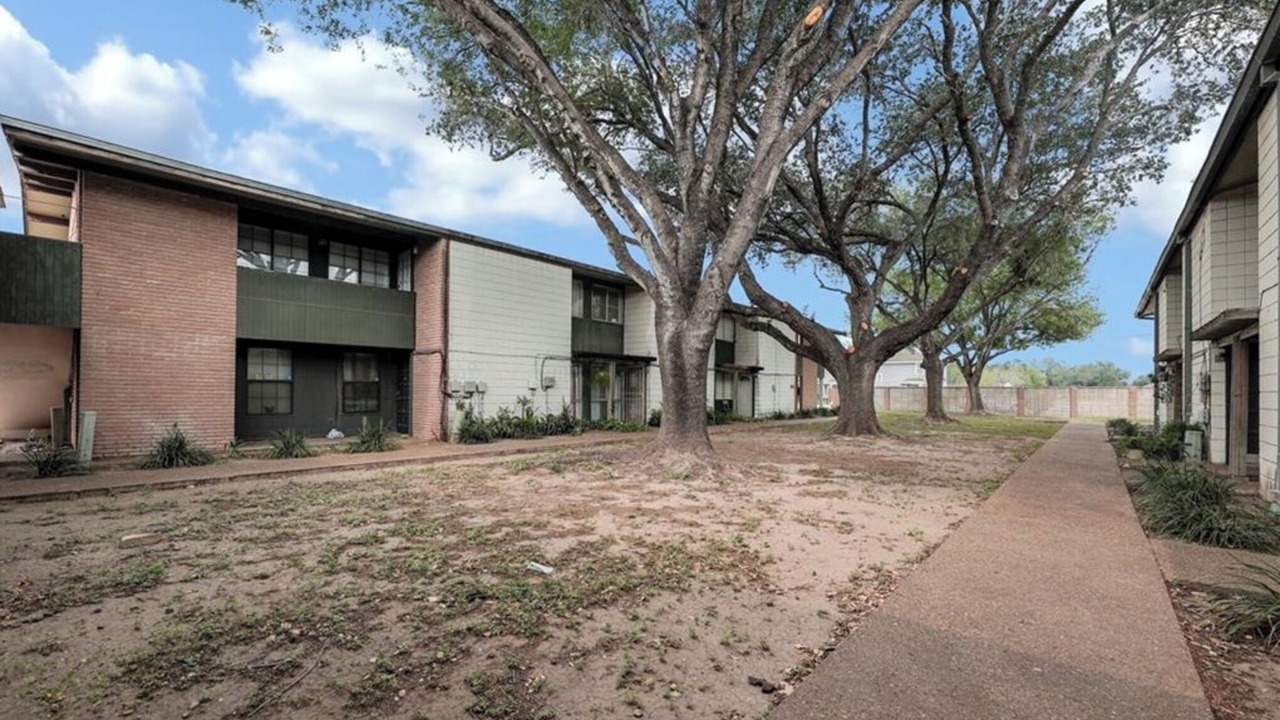 Photo of Outdoor in Edinburg