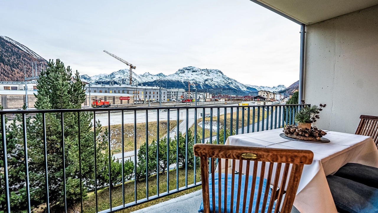 Photo of Others in Samedan