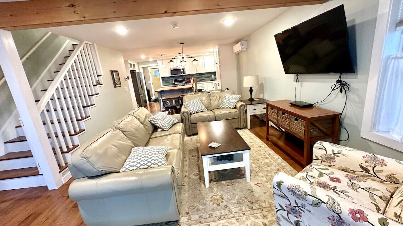 Photo of Livingroom in Livonia