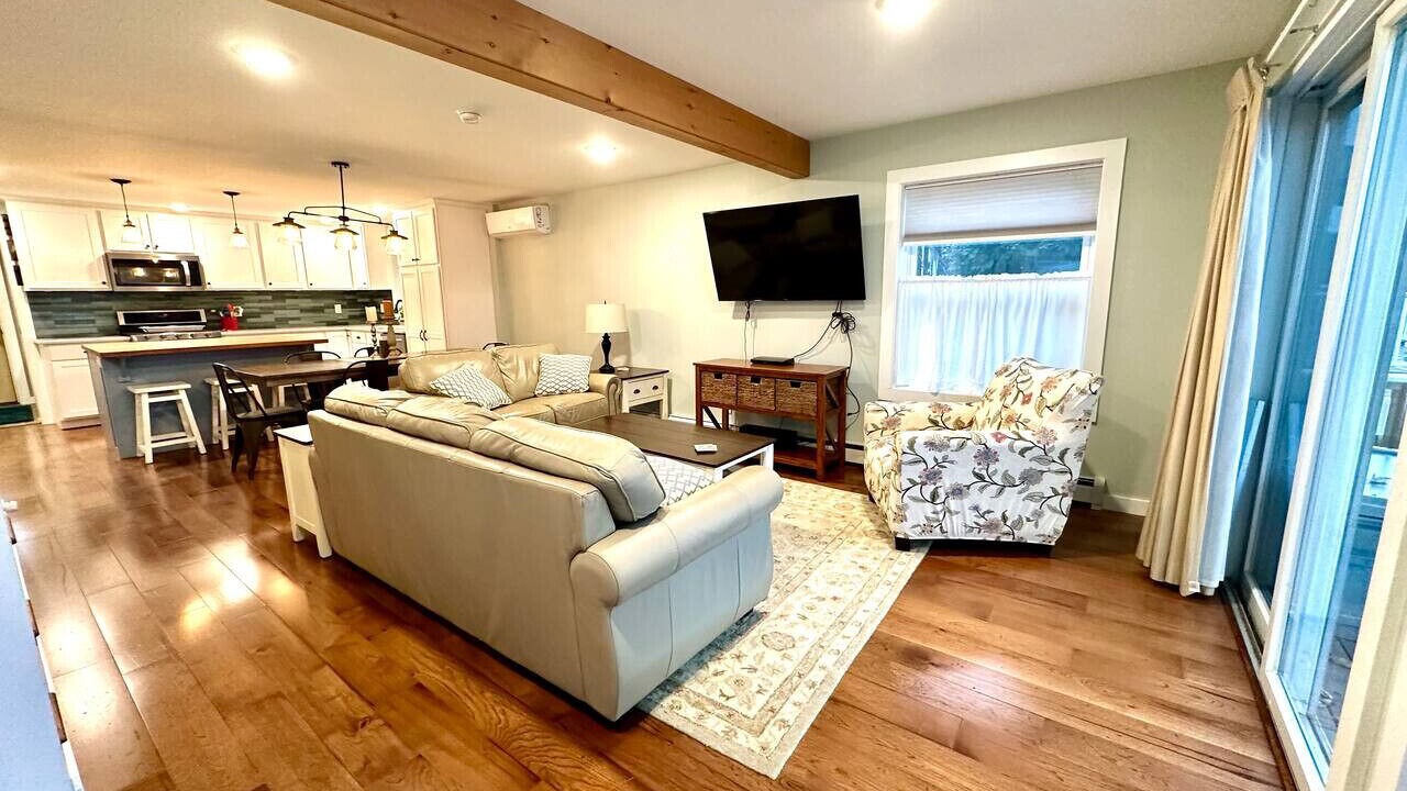 Photo of Livingroom in Livonia