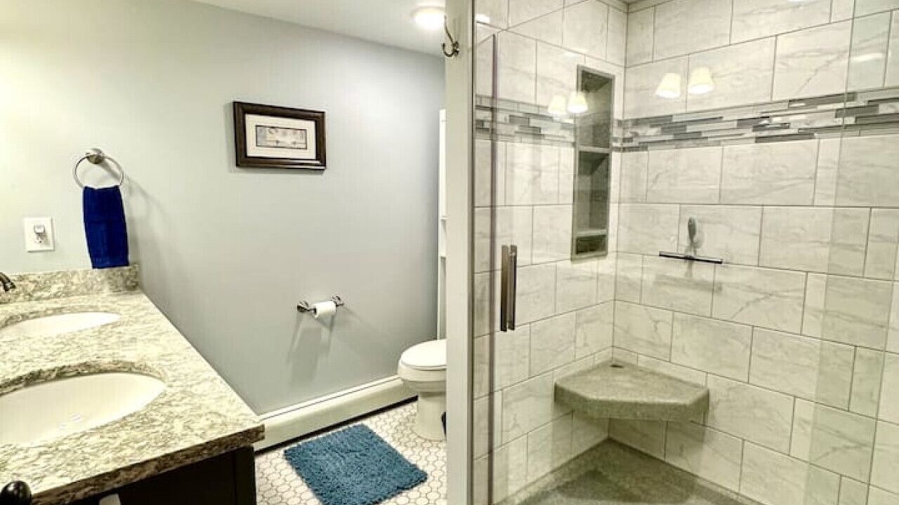 Photo of Bathroom in Livonia