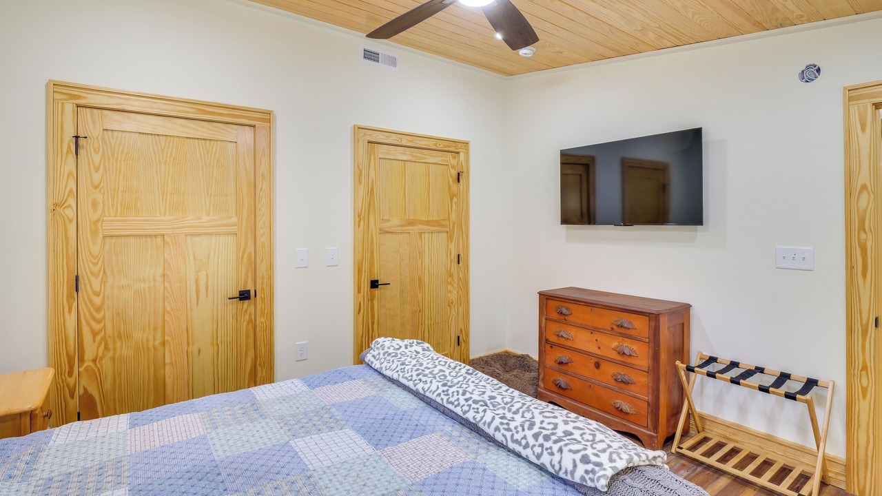 Photo of Bedroom in Hickman