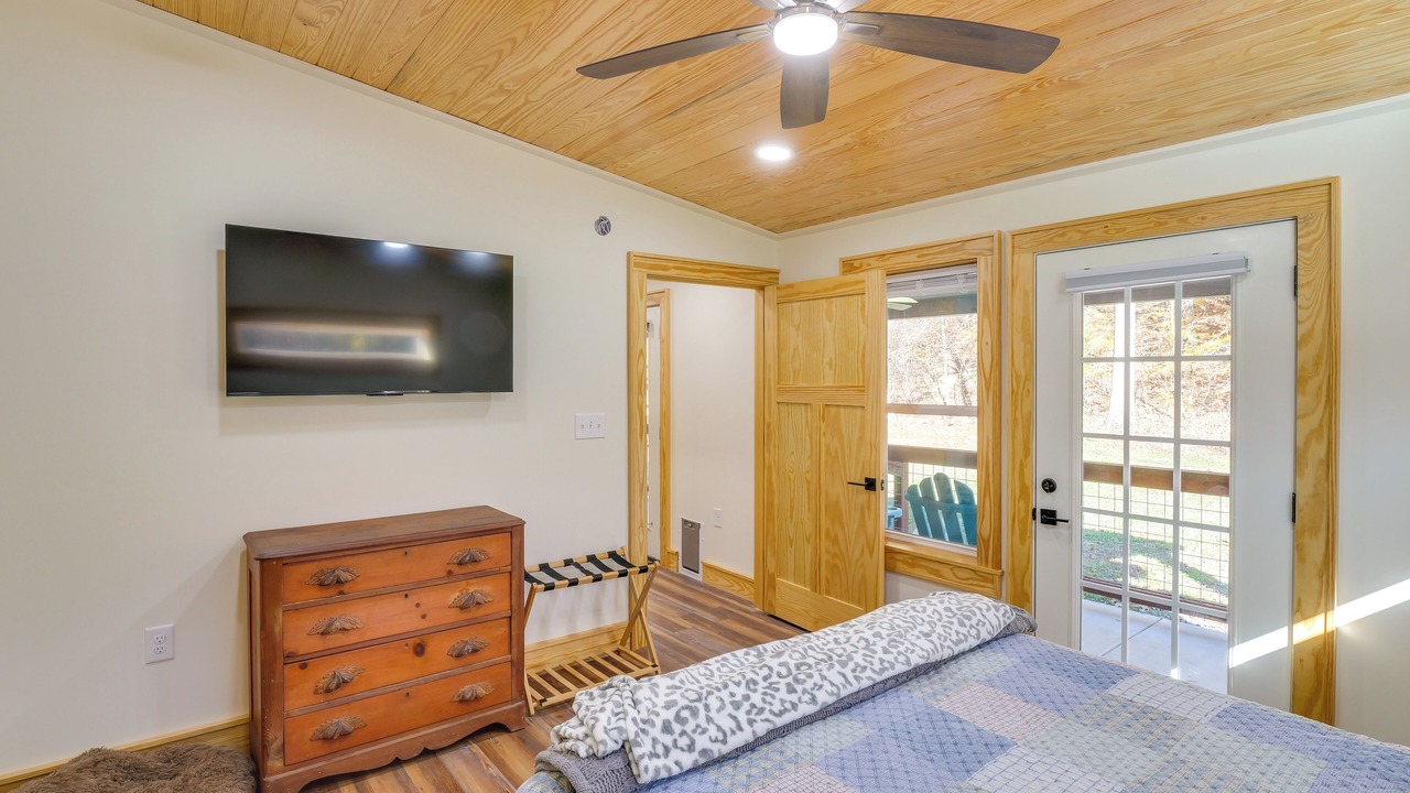 Photo of Bedroom in Hickman
