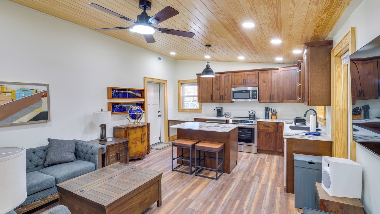 Photo of Livingroom in Hickman