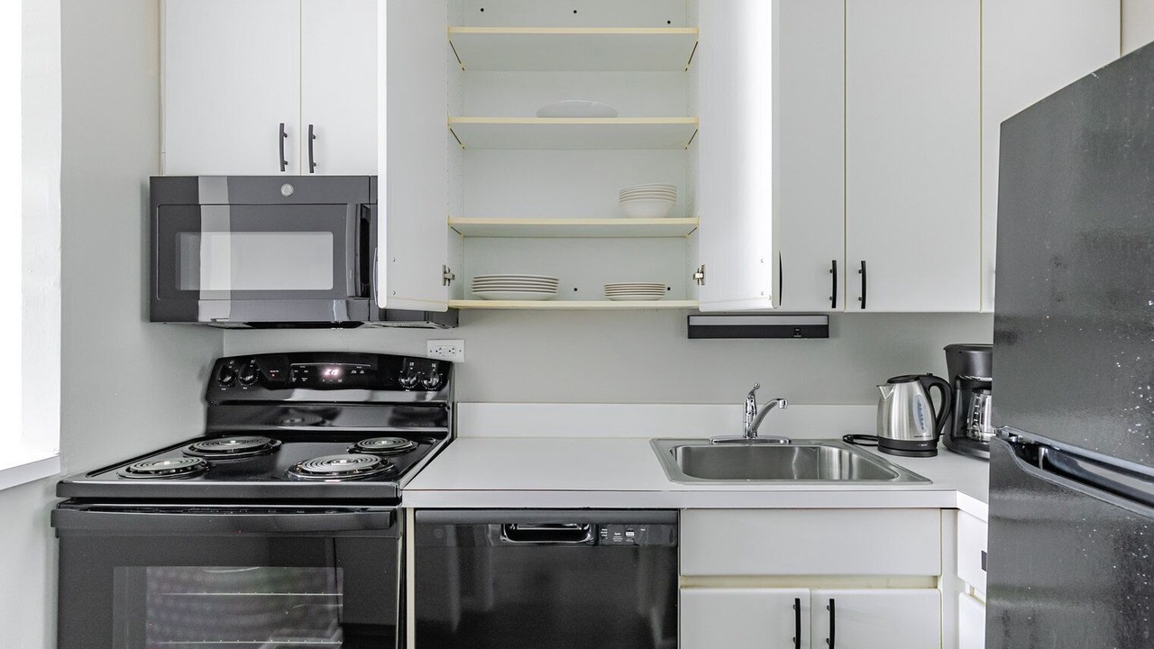 Photo of Kitchen in Lake View East