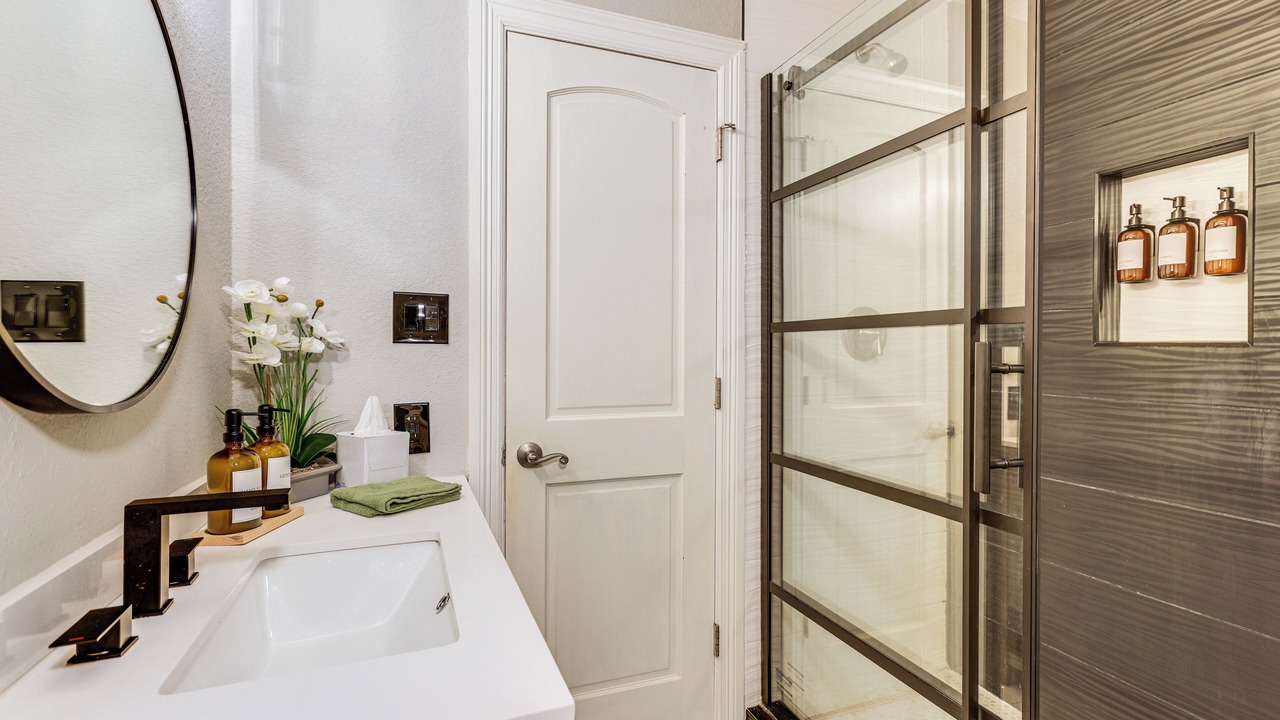 Photo of Bathroom in Ponderosa Forest