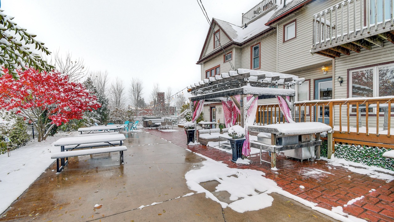 Photo of Outdoor in Niagara Falls