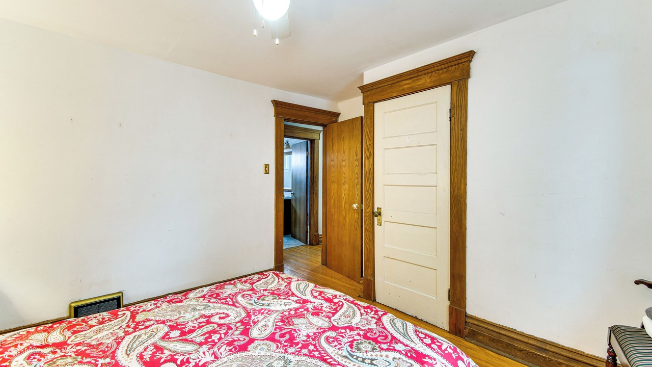 Photo of Bedroom in Niagara Falls
