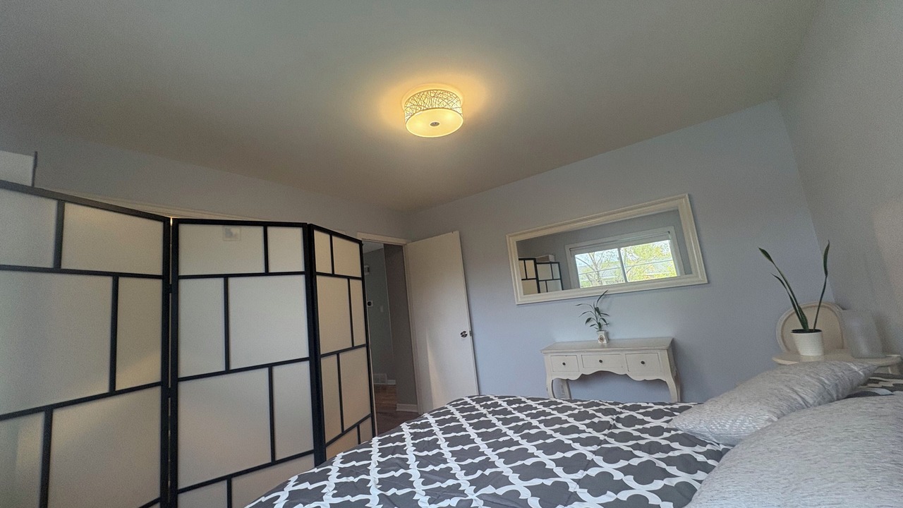 Photo of Bedroom in Longueuil