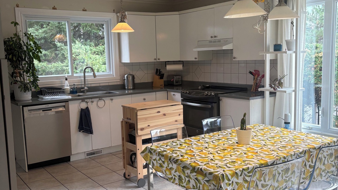 Photo of Kitchen in Longueuil