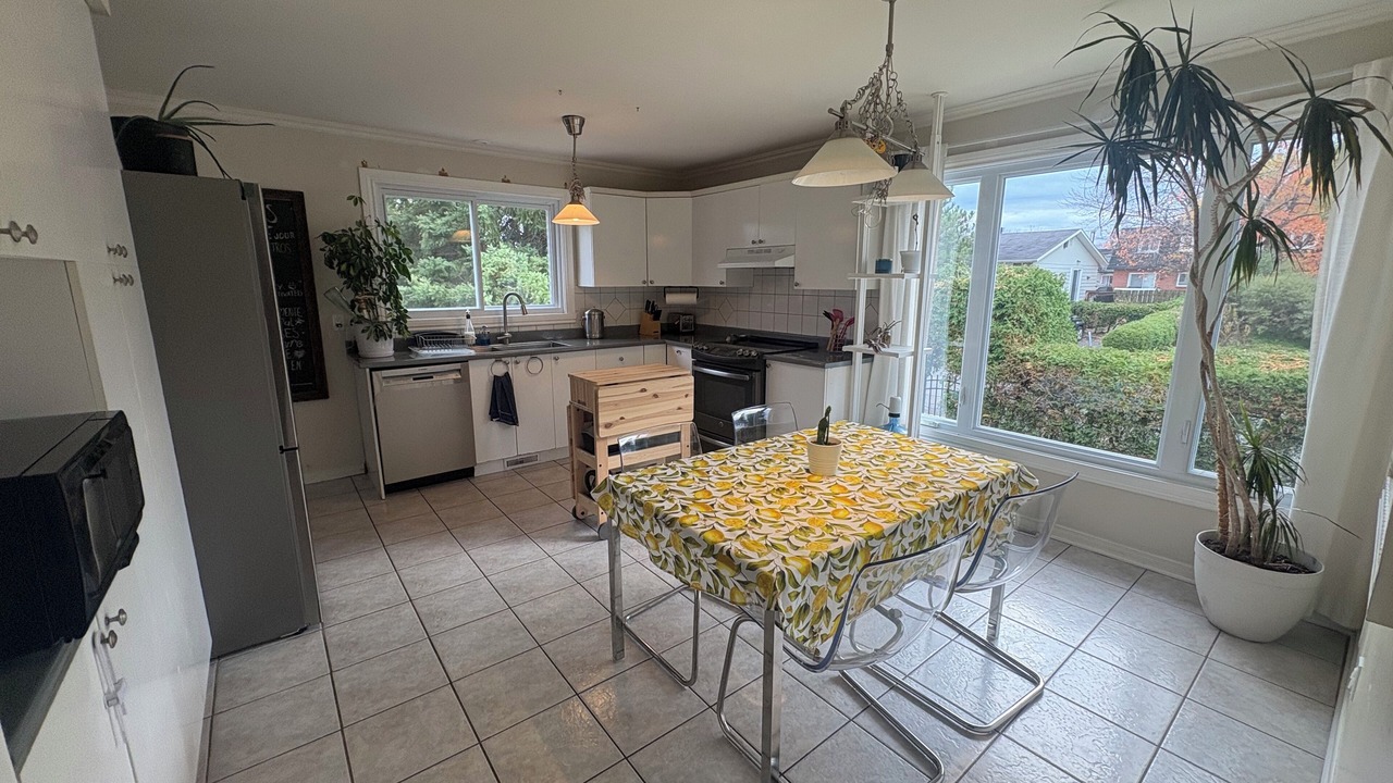 Photo of Kitchen in Longueuil