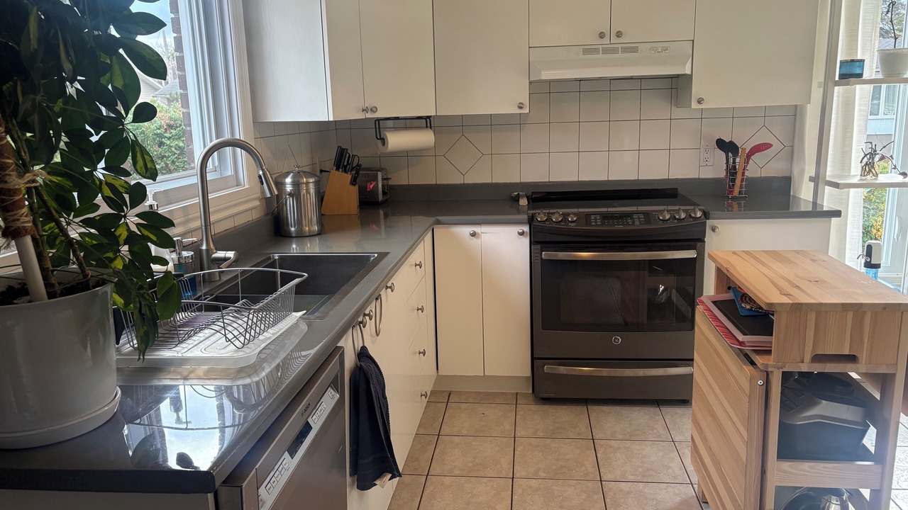 Photo of Kitchen in Longueuil