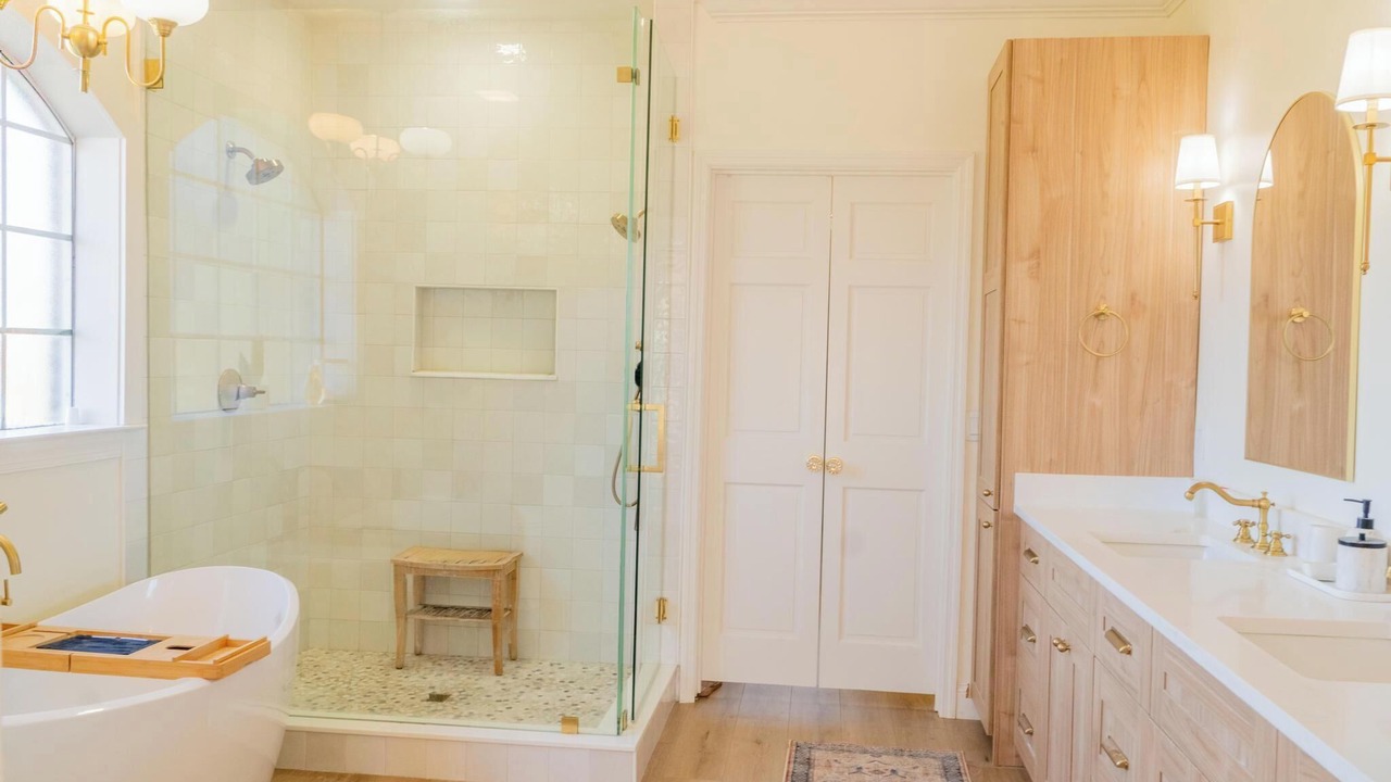 Photo of Bathroom in Williston