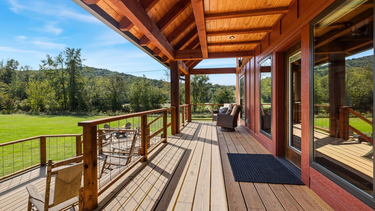 Photo of Patio Balcony in Combs