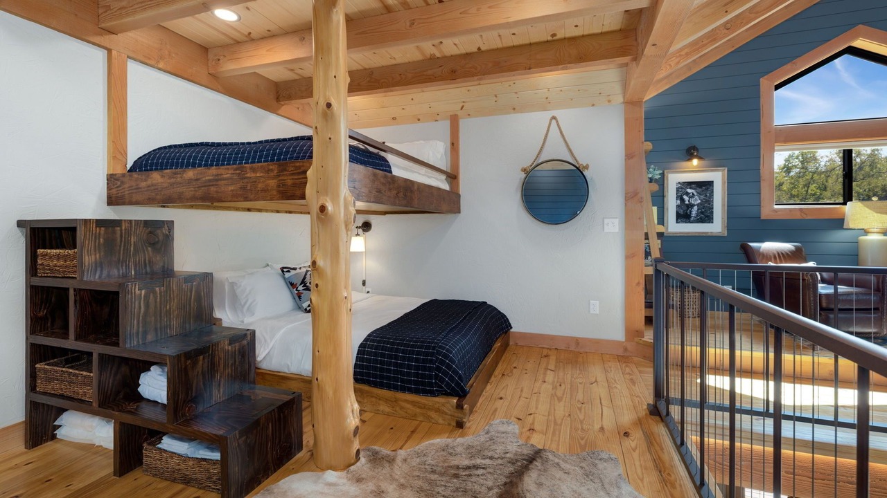 Photo of Bedroom in Combs