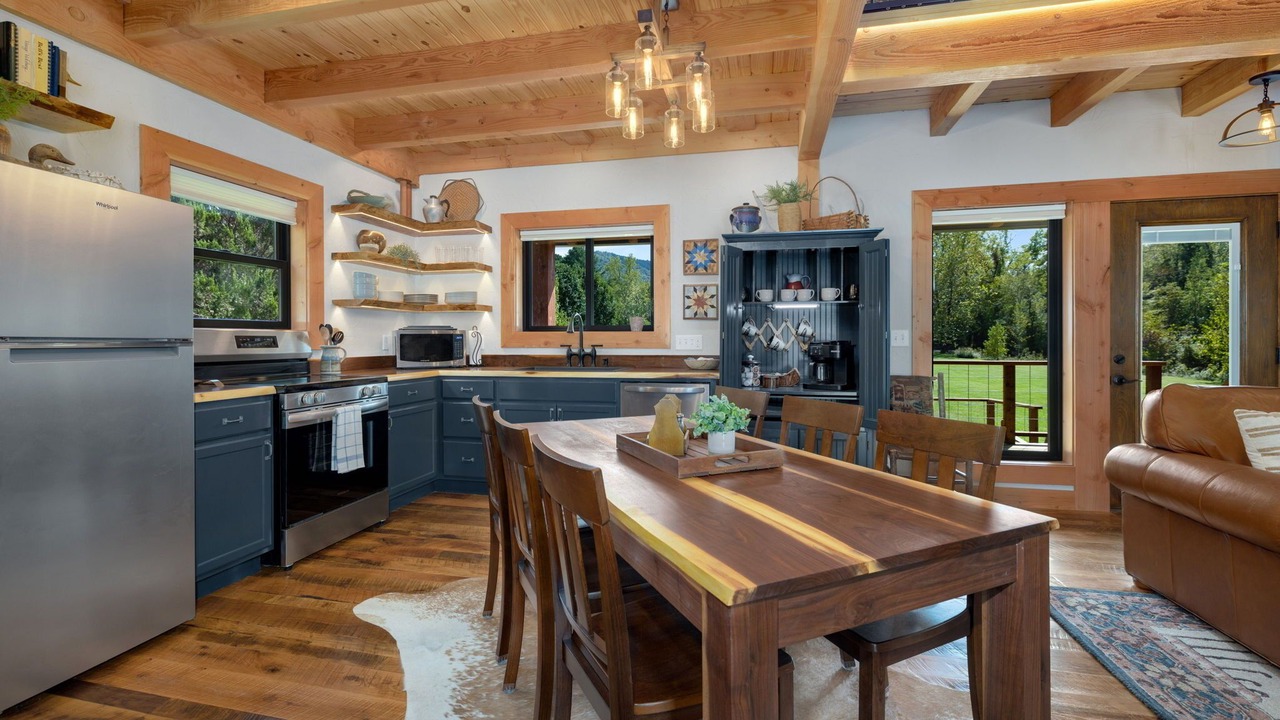 Photo of Kitchen in Combs