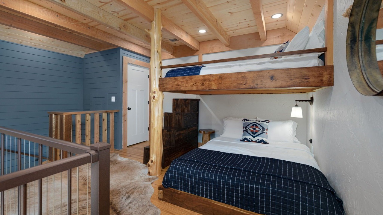 Photo of Bedroom in Combs