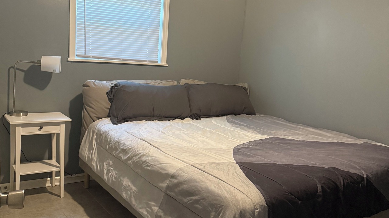 Photo of Bedroom in Blytheville