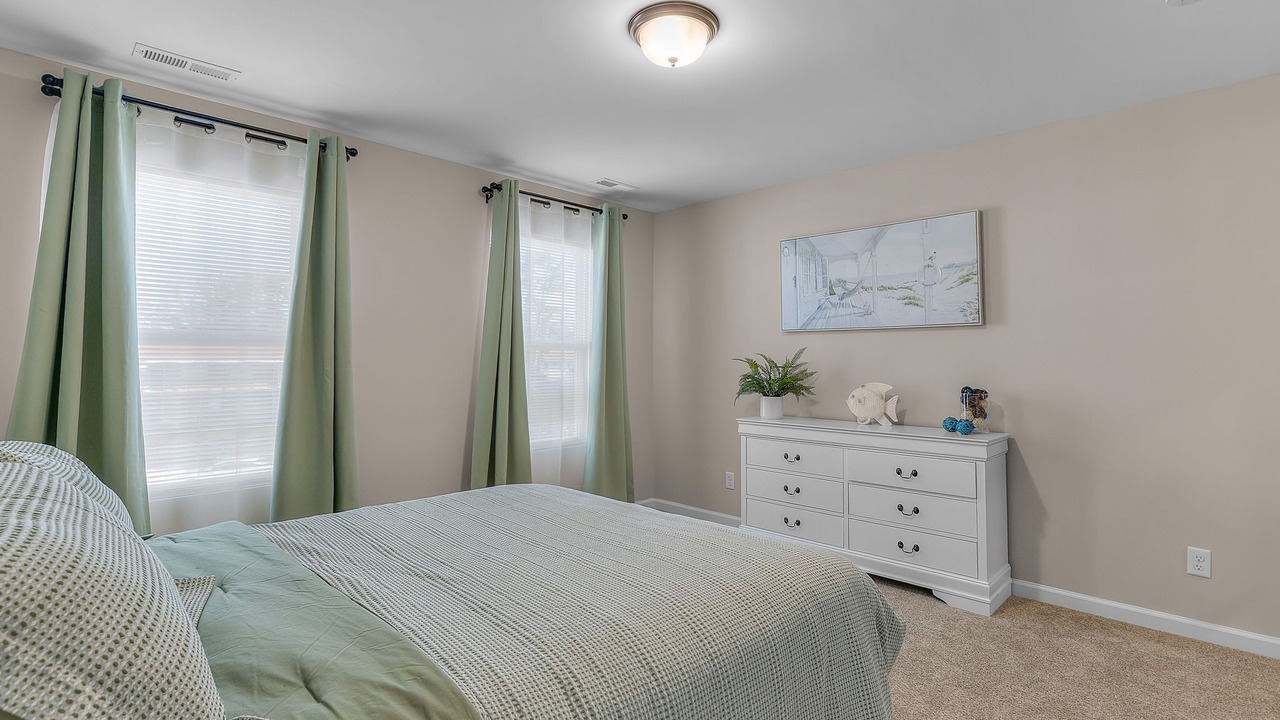 Photo of Bedroom in East Ocean View