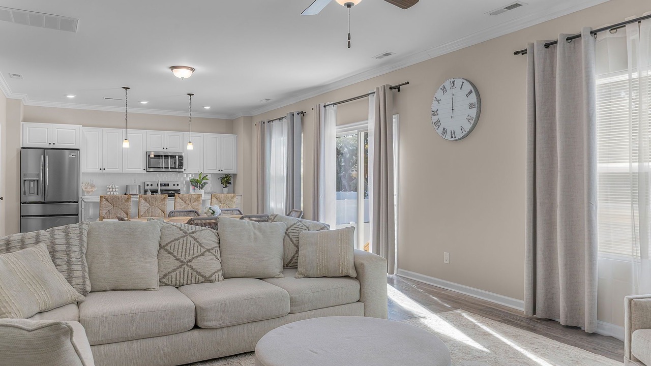 Photo of Livingroom in East Ocean View