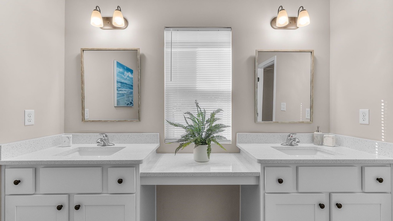 Photo of Bathroom in East Ocean View