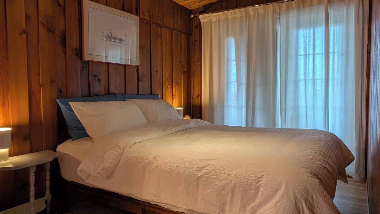 Photo of Bedroom in Leamington