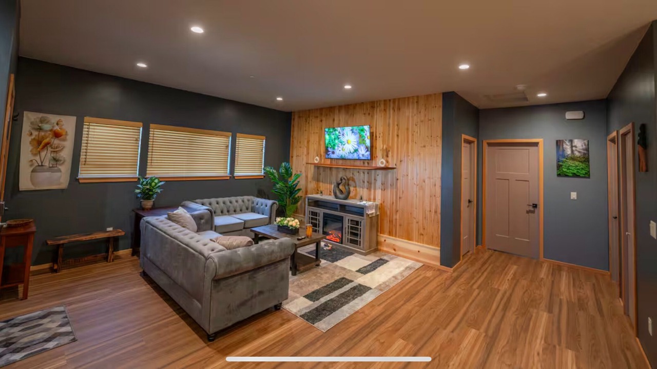 Photo of Livingroom in Sutherlin