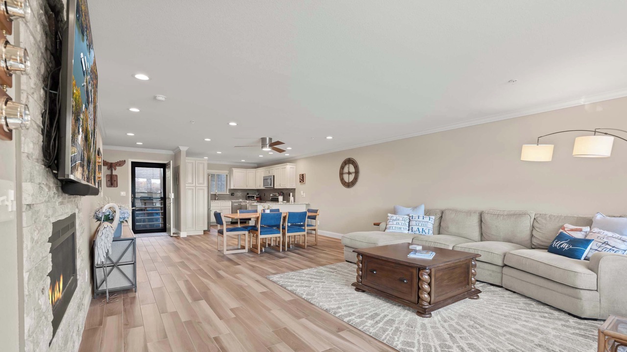 Photo of Bedroom in Sunrise Beach