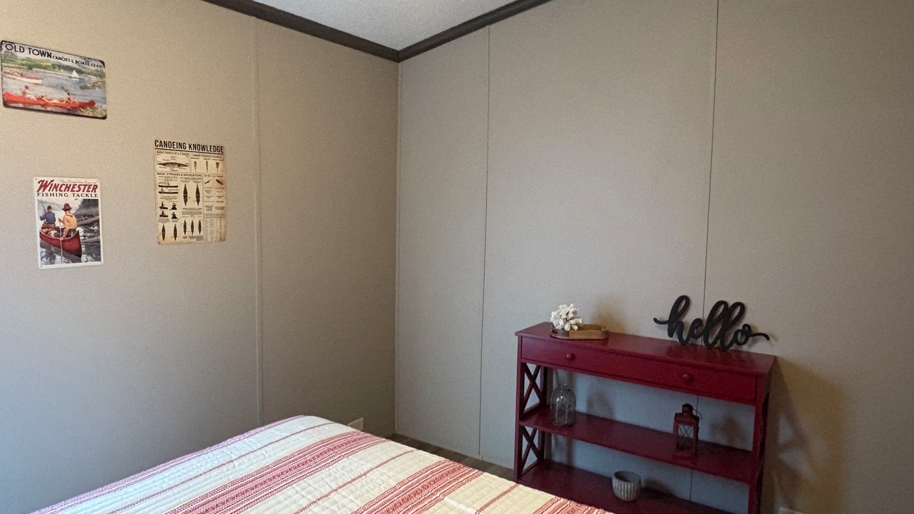 Photo of Bedroom in Graford