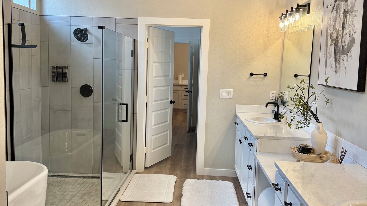 Photo of Bathroom in Midland