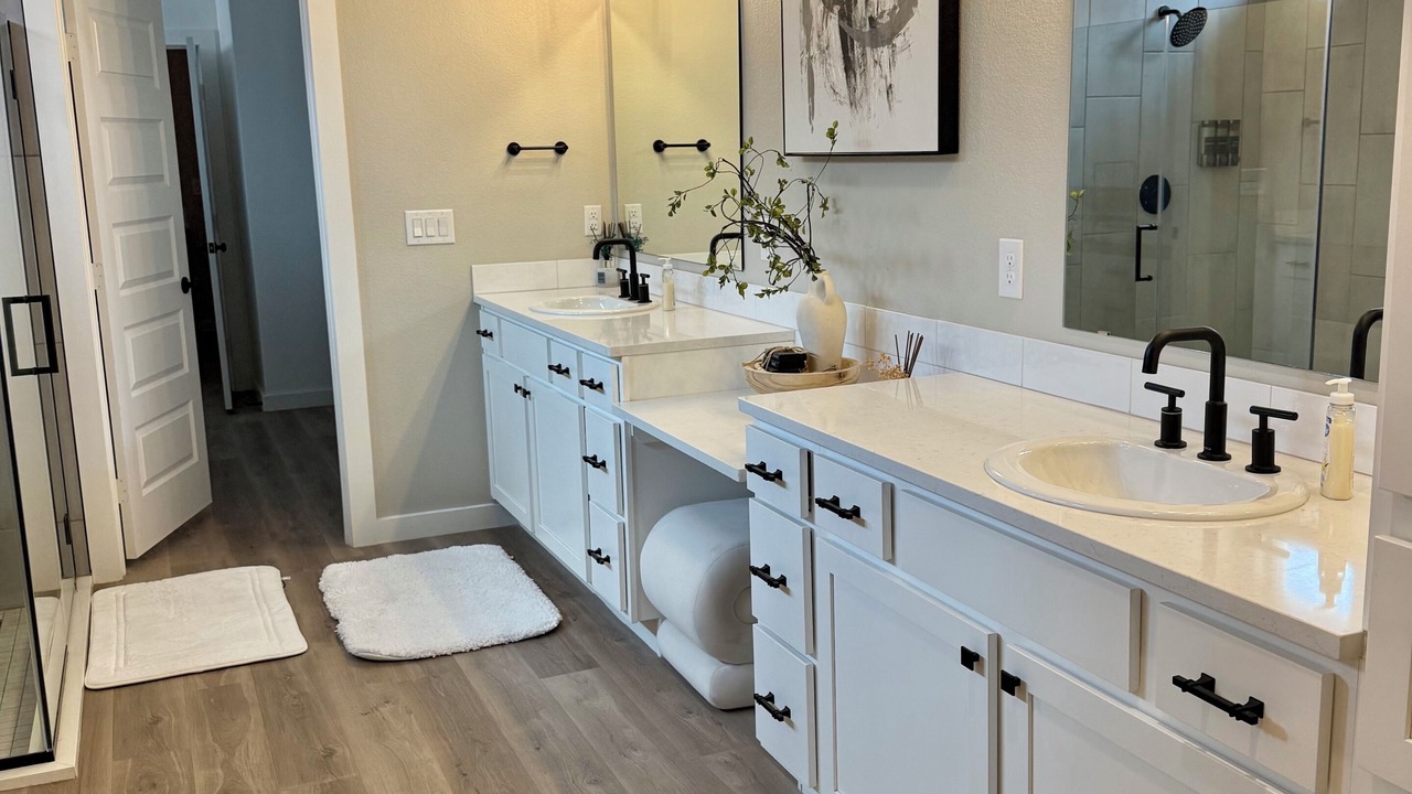 Photo of Bathroom in Midland