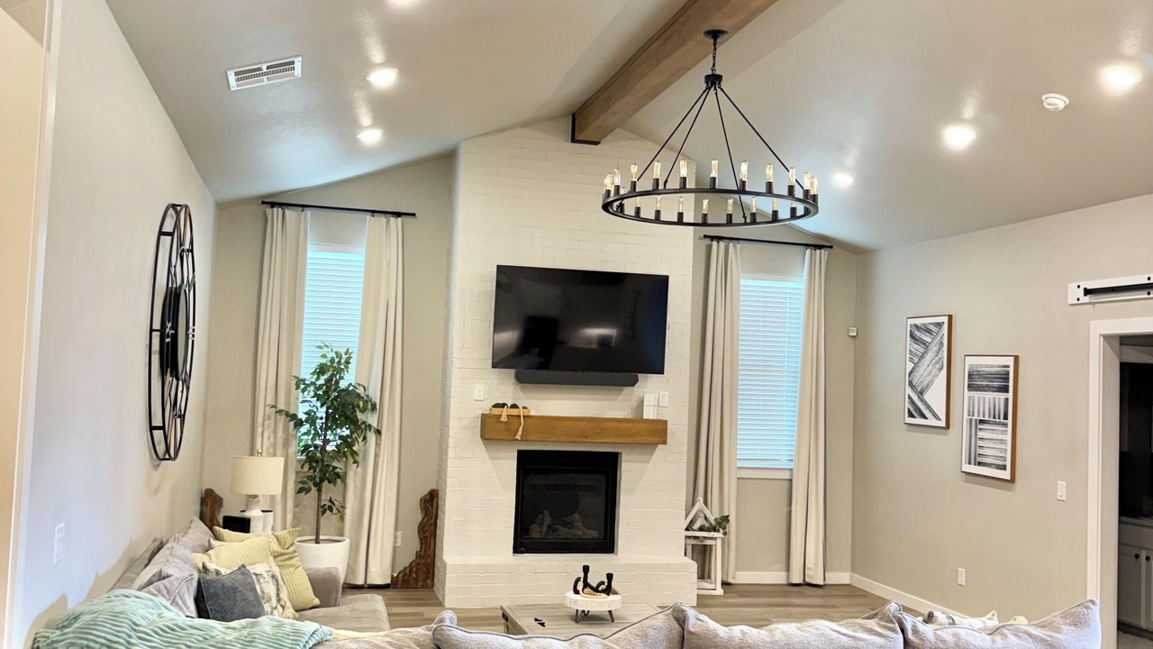 Photo of Livingroom in Midland